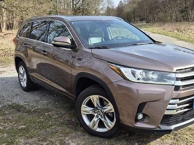 Gebraucht Toyota Highlander Limited 299 PS (219 kW) 2019 Braun SUV