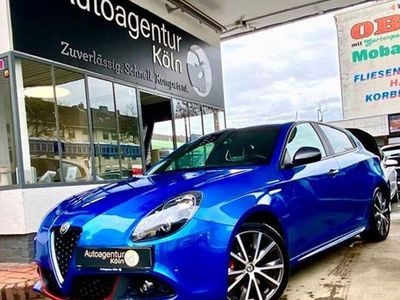 Blau Gebraucht 2018 Alfa Romeo Giulietta Quadrifoglio Verde Limousine | 17.990 € (Fairer Preis)