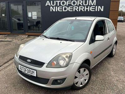 Gebraucht Ford Fiesta Trend 80 PS (58 kW) 2006 Silber Kleinwagen