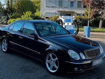 Mercedes E280