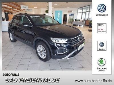 Gebraucht VW T-Roc Life 116 PS (85 kW) 2024 Schwarz SUV