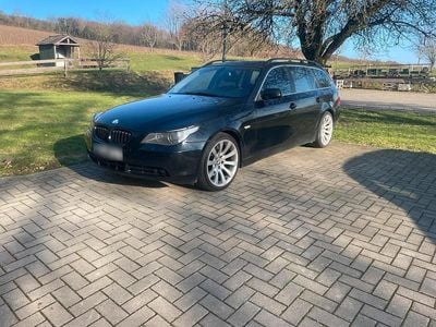 Usata BMW 525 163 CV (119 kW) 2006 Nero Station wagon