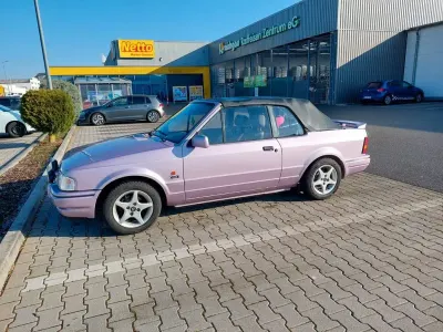 Gebraucht Ford Escort Cabriolet 90 PS (66 kW) 1989 Violett Cabrio