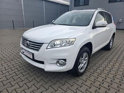 Weiß Gebraucht 2012 Toyota RAV4 Basis SUV | 11.900 € (Fairer Preis)