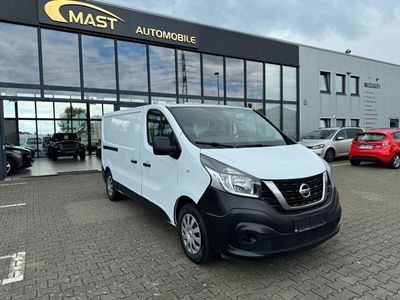 Nissan NV300