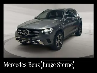 Używany Mercedes GLC220 Exclusive 194 KM (142 kW) 2022 Szary SUV