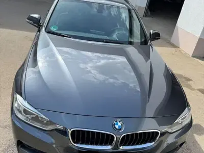 Gebraucht BMW 320 Sport Line 184 PS (135 kW) 2013 Grau Kombi