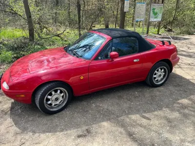 Używany Mazda MX5 116 KM (85 kW) 1991 Czerwony Kabriolet