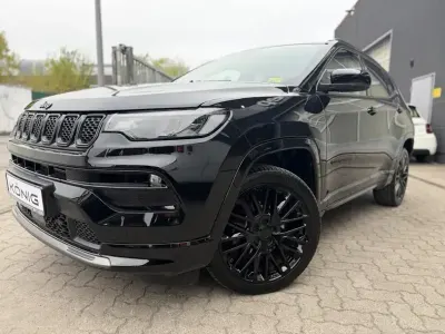 Gebraucht Jeep Compass Altitude 131 PS (96 kW) 2024 Schwarz SUV