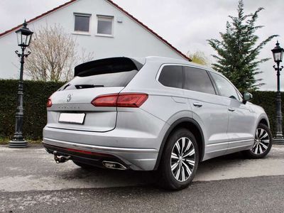 gebraucht VW Touareg Elegance 4Motion Tausch Pano. AHK Serviceheft