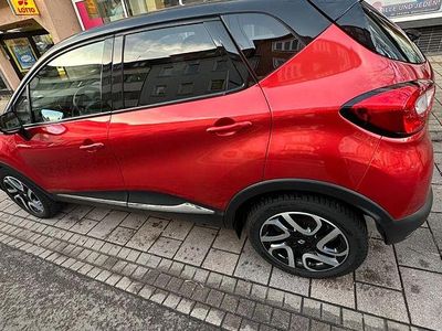 Gebraucht Renault Captur Crossborder 110 PS (80 kW) 2016 Rot SUV