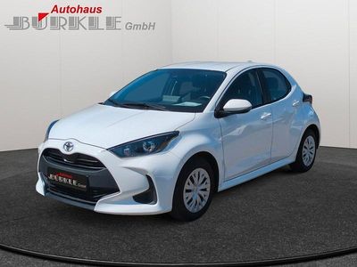 Usata Toyota Yaris Comfort 72 CV (52 kW) 2022 Bianco Utilitaria
