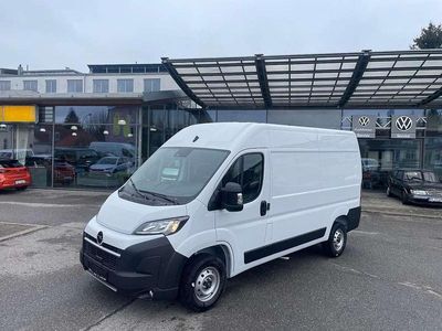 Weiß Gebraucht 2024 Opel Movano Van | 27.900 € (Superpreis)