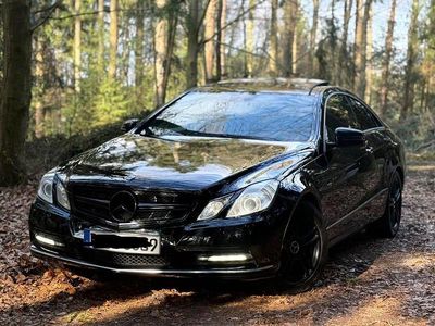 Gebraucht Mercedes E350 265 PS (194 kW) 2012 Schwarz Coupé