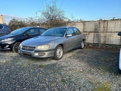 gebraucht Opel Omega 2.0 16V Schiebedach