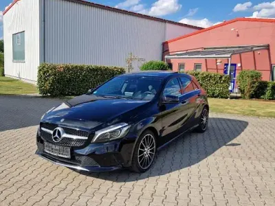 Gebraucht Mercedes A200 AMG line 136 PS (100 kW) 2018 Schwarz Limousine