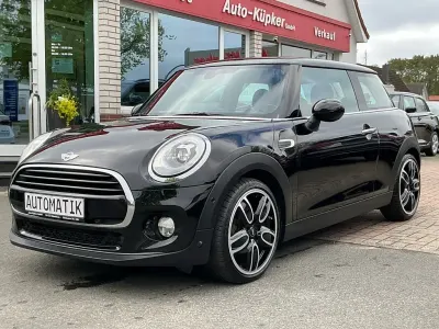 Używany Mini Cooper 136 KM (100 kW) 2018 Czarny Hatchback