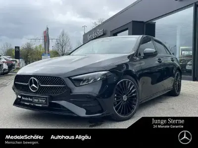 Usata Mercedes A180 AMG 136 CV (100 kW) 2025 Nero Berlina