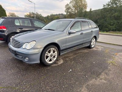 Mercedes C200