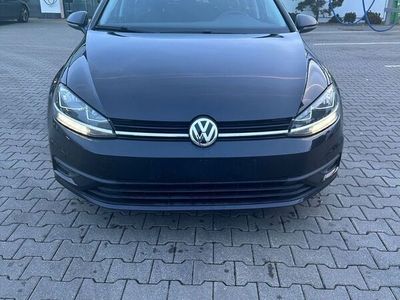 gebraucht VW Golf 1.0 TSI .Neu model Facelift-Scheckheft