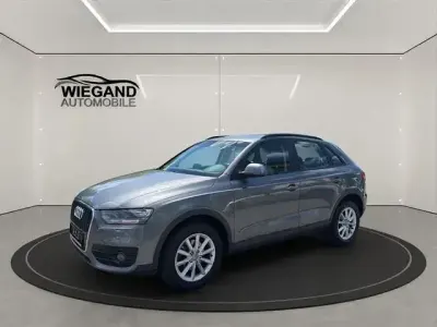 Gebraucht Audi Q3 Design 140 PS (102 kW) 2012 Grau SUV