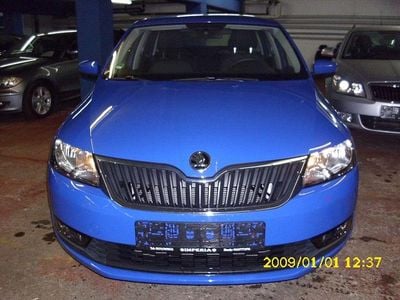 Gebraucht Skoda Rapid Cool Edition 95 PS (69 kW) 2018 Blau Kleinwagen