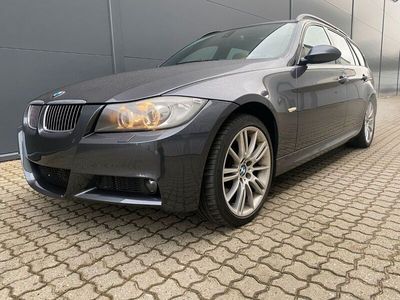 BMW 335