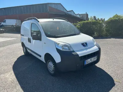 Gebraucht Peugeot Bipper 68 PS (50 kW) 2008 Weiß Van / Kleinbus