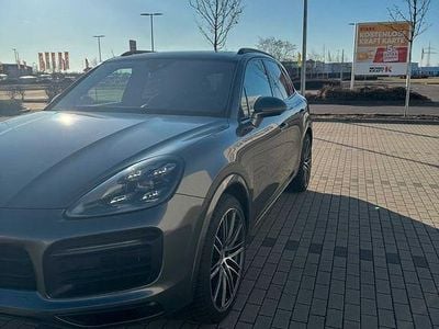 Gebraucht Porsche Cayenne 441 PS (324 kW) 2020 Grau SUV