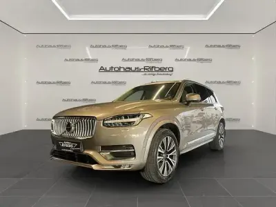 Usata Volvo XC90 Inscription 235 CV (172 kW) 2019 Grigio SUV