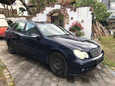 Mercedes C220