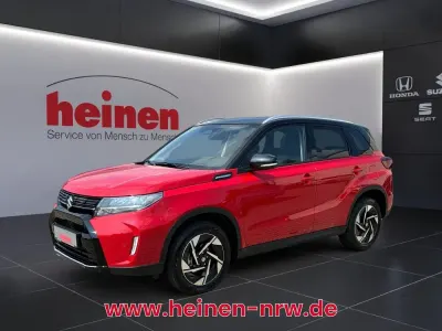 Usata Suzuki Vitara Comfort+ 116 CV (85 kW) 2025 Rosso SUV