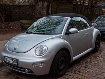 Gebraucht VW New Beetle Cabriolet 137 PS (100 kW) 2005 Silber metallic Cabrio