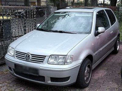 VW Polo
