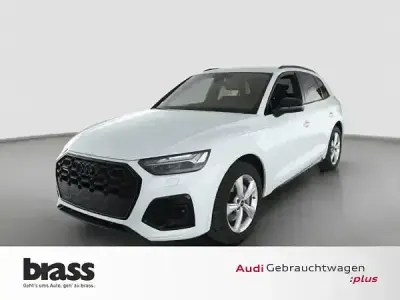 Używany Audi Q5 Business 367 KM (269 kW) 2025 Biały SUV