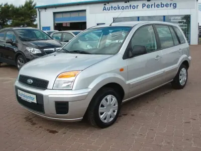 Gebraucht Ford Fusion Style 80 PS (58 kW) 2010 Silber Kleinwagen