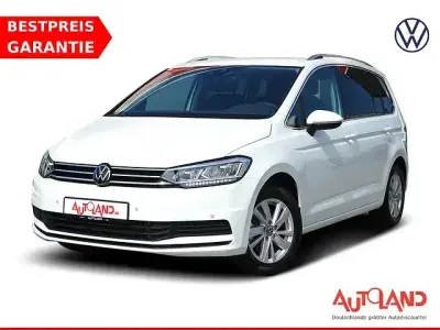Gebraucht VW Touran Comfortline 150 PS (110 kW) 2023 Weiß Van / Kleinbus