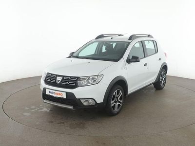 Weiß Gebraucht 2018 Dacia Sandero Celebration Kleinwagen | 9.750 € (Fairer Preis)