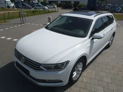 Gebraucht VW Passat Comfortline 120 PS (88 kW) 2018 Weiß Kombi