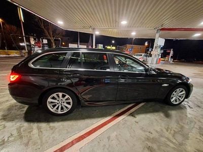 Gebraucht BMW 520 186 PS (136 kW) 2011 Schwarz Kombi
