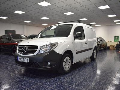 Gebraucht Mercedes Citan 108 75 PS (55 kW) 2016 Weiß Van / Kleinbus