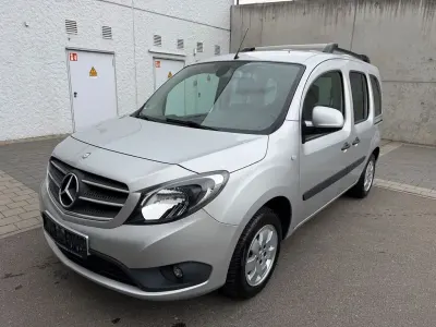 Gebraucht Mercedes Citan 111 Edition 116 PS (85 kW) 2019 Silber Kombi