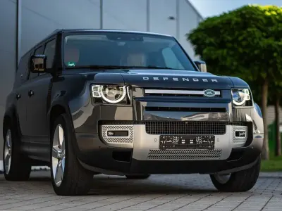 Gebraucht Land Rover Defender 300 PS (220 kW) 2023 Grau SUV