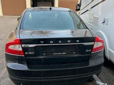 Volvo S80