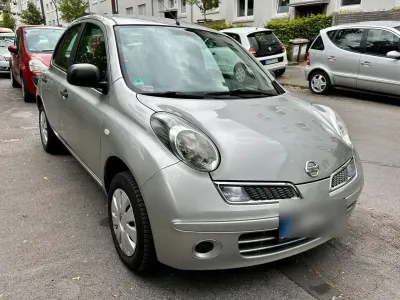 Gebraucht Nissan Micra 65 PS (47 kW) 2010 Silber Kleinwagen