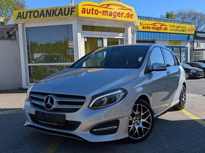 Usata Mercedes B200 Urban 156 CV (114 kW) 2015 Argento Monovolume
