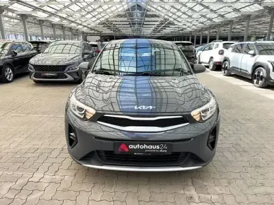 Gebraucht Kia Stonic Edition 7 101 PS (74 kW) 2022 Grau SUV