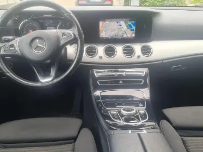 Gebraucht Mercedes E220 194 PS (142 kW) 2017 Schwarz Kombi