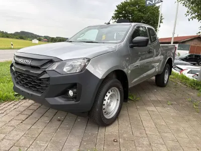 Neu Isuzu D-Max 163 PS (119 kW) 2026 Silber Pickup