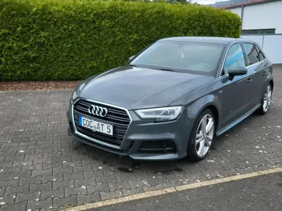 Gebraucht Audi A3 Sportback S-Line 150 PS (110 kW) 2019 Grau Kleinwagen
